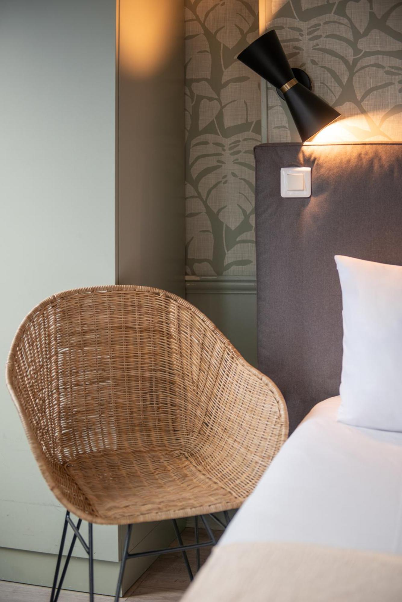 Hotel Avama Prony Parijs Kamer foto